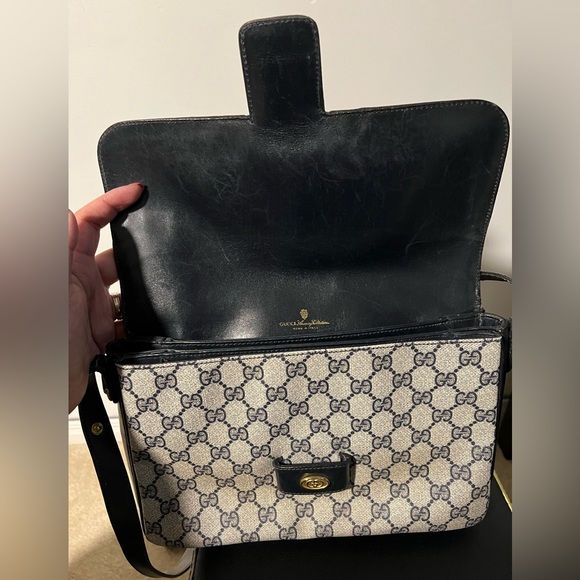 Authentic PVC Leather GG shoulder bag - Picture 14 of 16